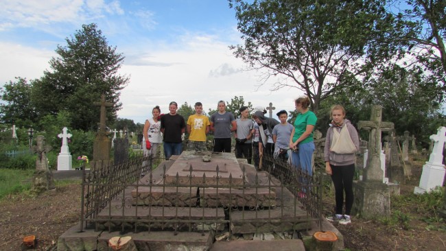 11. Uporządkowany grobowiec Ferdynanda Gamskiego