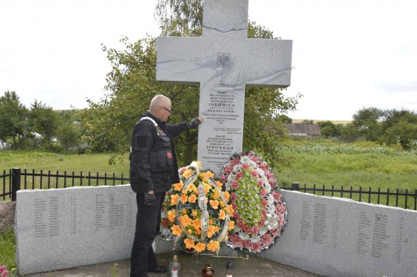 13669287_1061300863925290_6545502126823771836_o