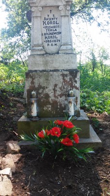 Sidorów - zawsze dbamy o każdy grób ten szczególnie nam bliski