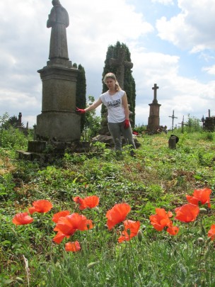 cmentarz w Hałuszczyńcach 1