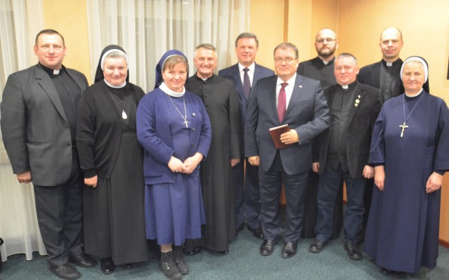 15042192_1107786299341658_6442656246822052717_o