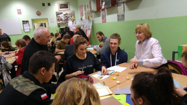 15537018_990274787783237_591232577_o