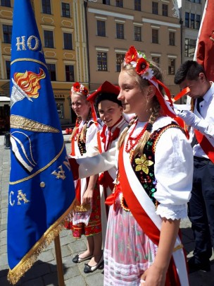 19059631_1660826980594149_1951791704739500167_n