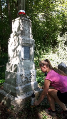 Biały Kamień- nagrobek właściciela realności ziemskich.