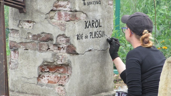 5. Prace rekonstrukcyjne na grobowcu Rene de Palisard