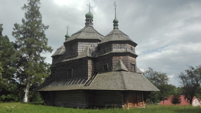 Stara cerkiew w Komarnie